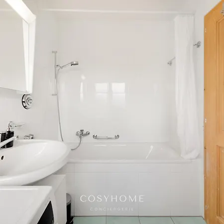 Alpine Sunset L Attique L Golf L By Cosyhome Apartmán