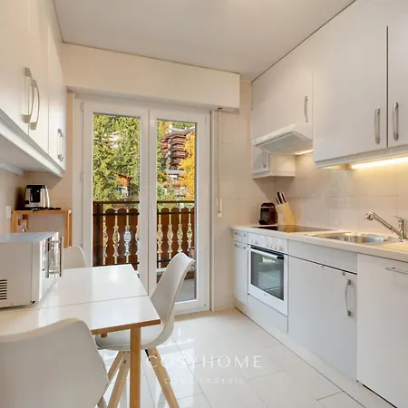 Alpine Sunset L Attique L Golf L By Cosyhome 크란스몬타나